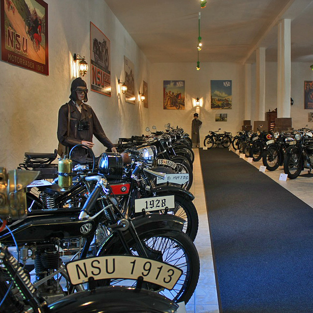Motorrad-, Auto- & Nostalgiemuseum